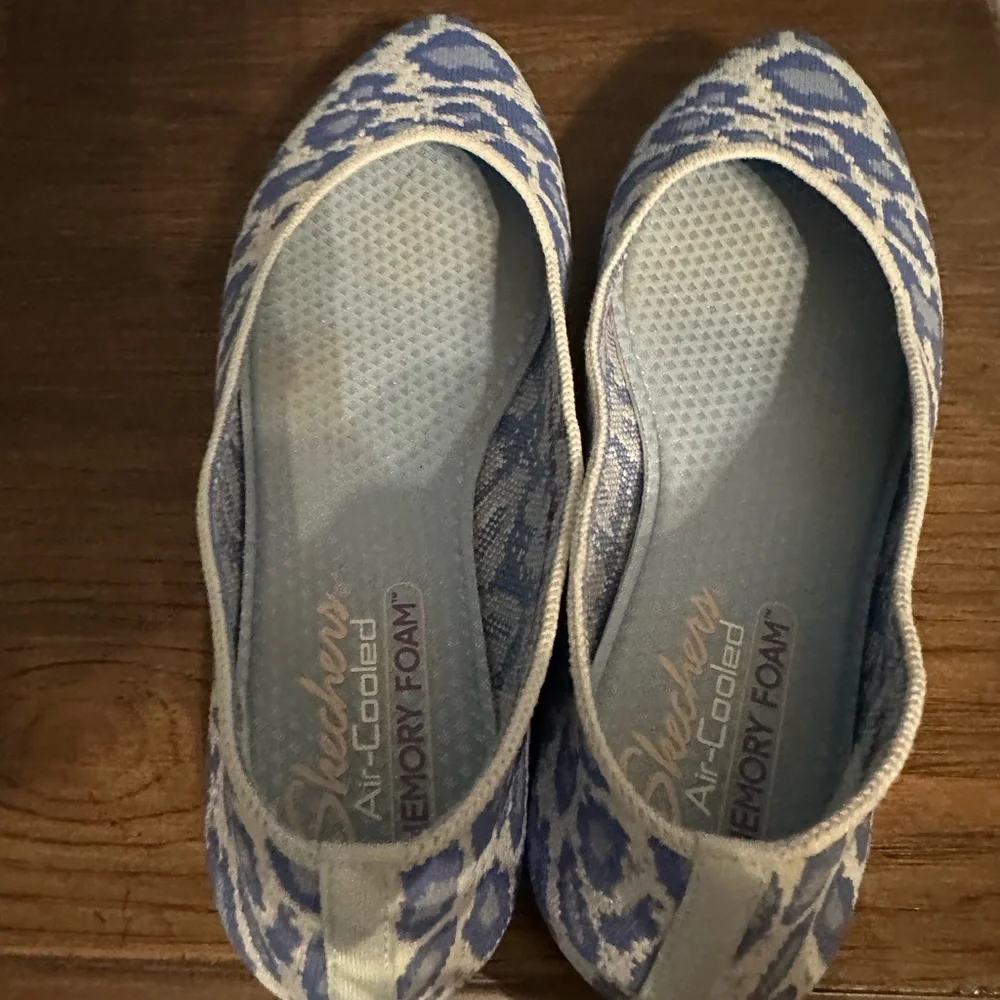 Skechers Cleo Claw-some flats, size 7 women’s